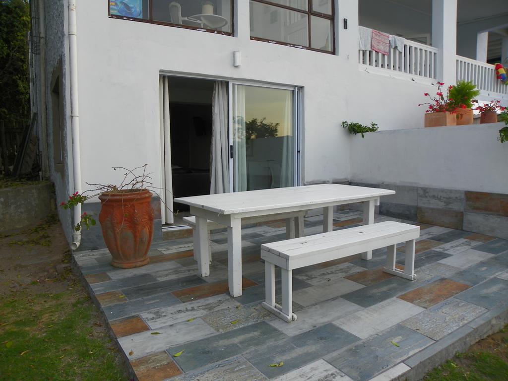 Blue'S Guest House - East London Bonza Bay Luaran gambar