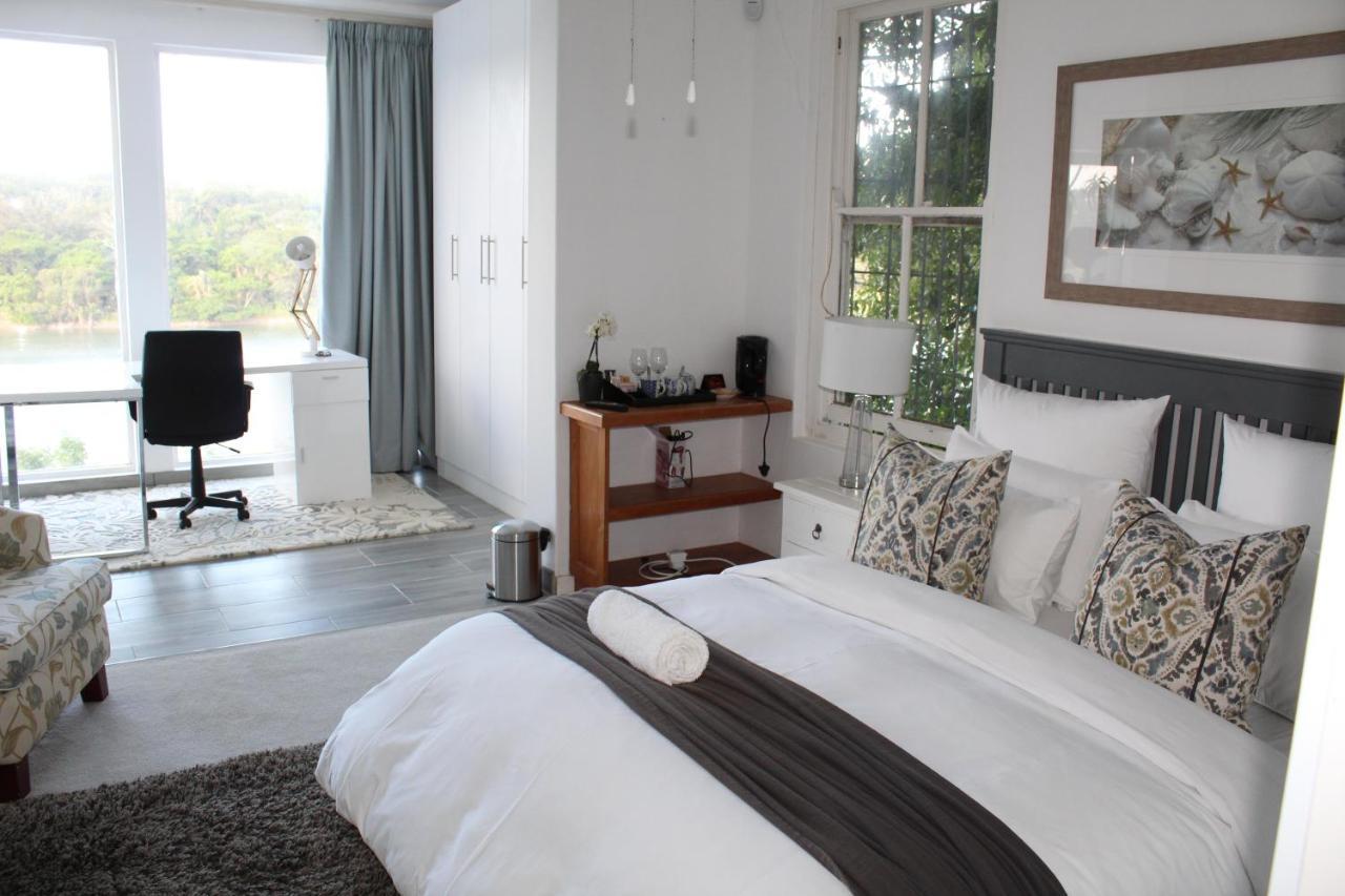 Blue'S Guest House - East London Bonza Bay Luaran gambar